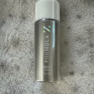 Unisex Setting Spray - Silver